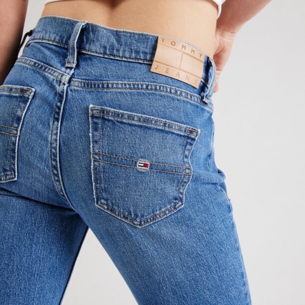 Preţ Tommy Jeans Jeans 'MADDIE'  albastru denim