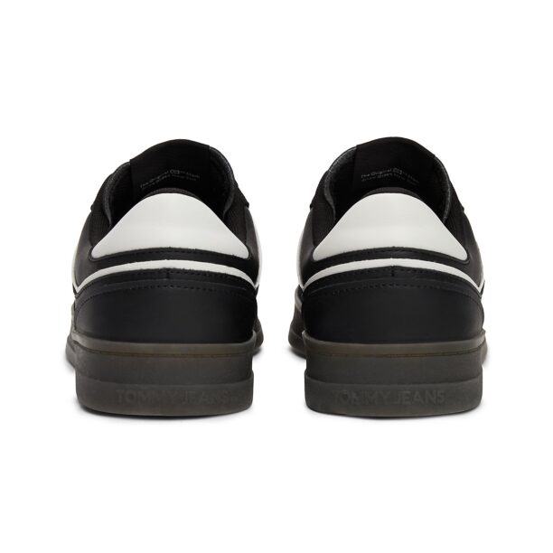 Cumpăra Tommy Jeans Sneaker low 'Court'  negru / alb