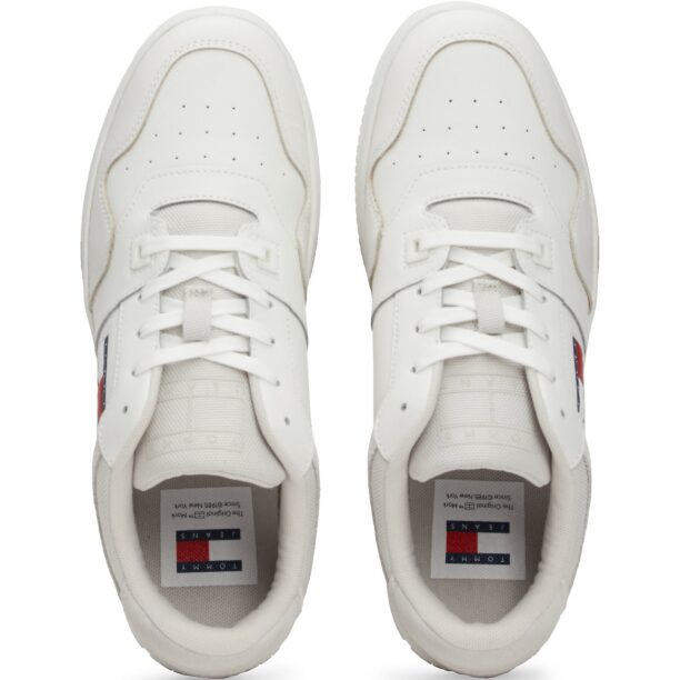 Tommy Jeans Sneaker low 'RETRO BASKET'  bej / bleumarin / roșu / alb preţ