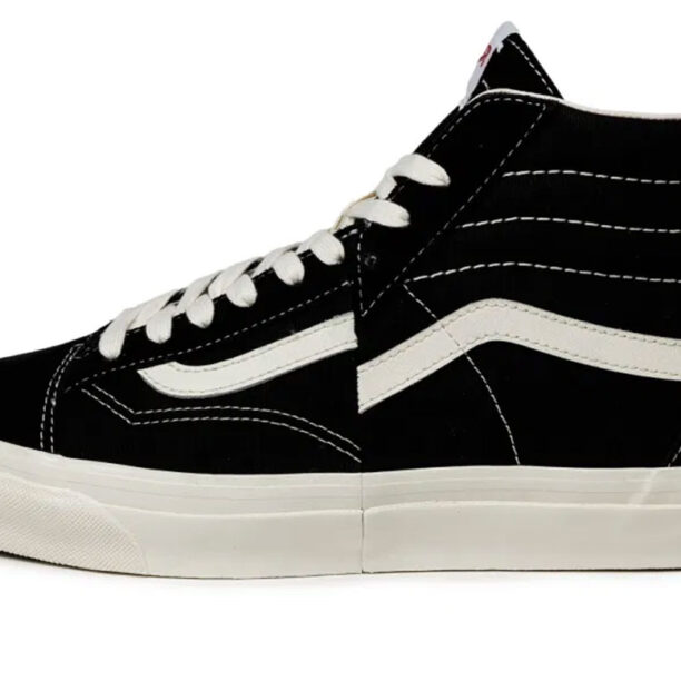 Vans Clash The Wall LX Suede/ Canvas Black/White preţ