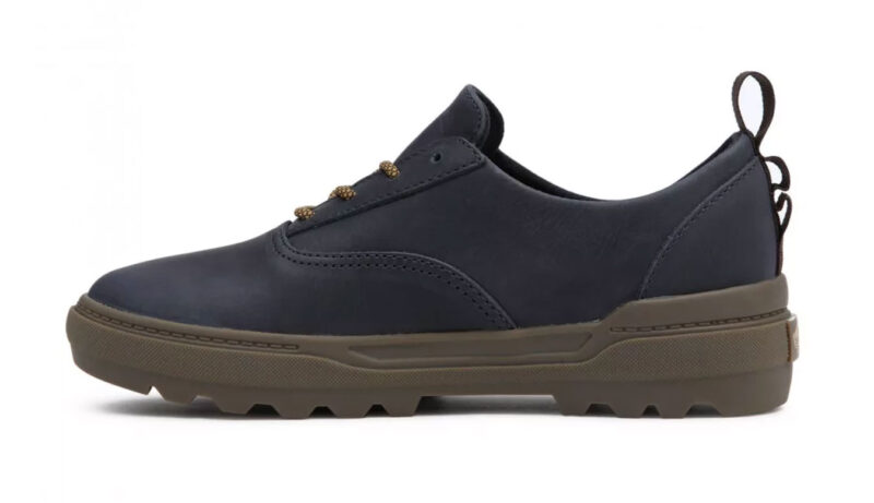 Cumpăra Vans Colfax Low Pop Outdoor True Navy