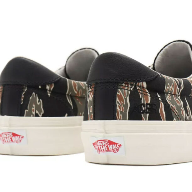 Vans UA Acer Mesh NI SP Tiger Camo preţ