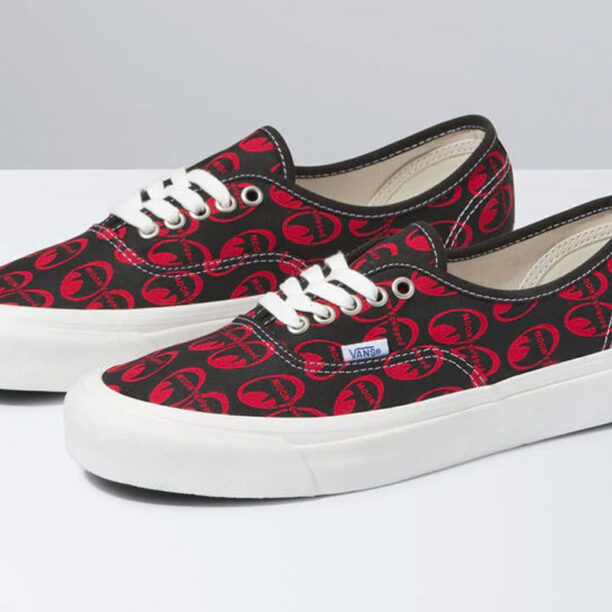 Preţ Vans UA Authentic 44 D Mooneye