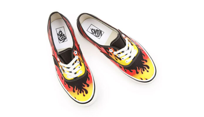 Vans UA Authentic 44 DX Epic Flame preţ