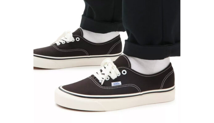 Cumpăra Vans Ua Authentic 44 Dx (Anaheim Factory) Blk