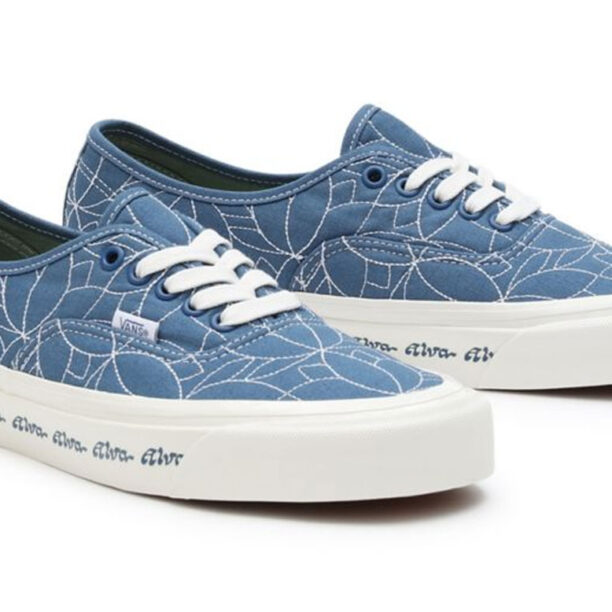 Vans x Alva Skates Authentic 44 D preţ