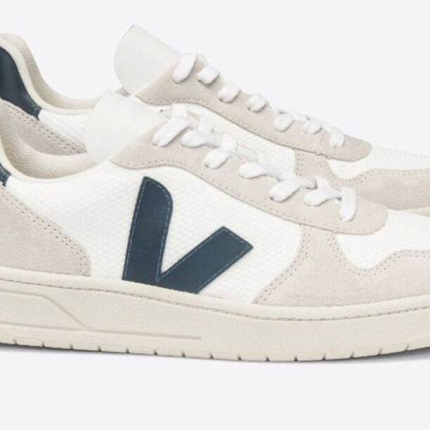 Veja V-10 B-Mesh WHITE NAUTICO preţ