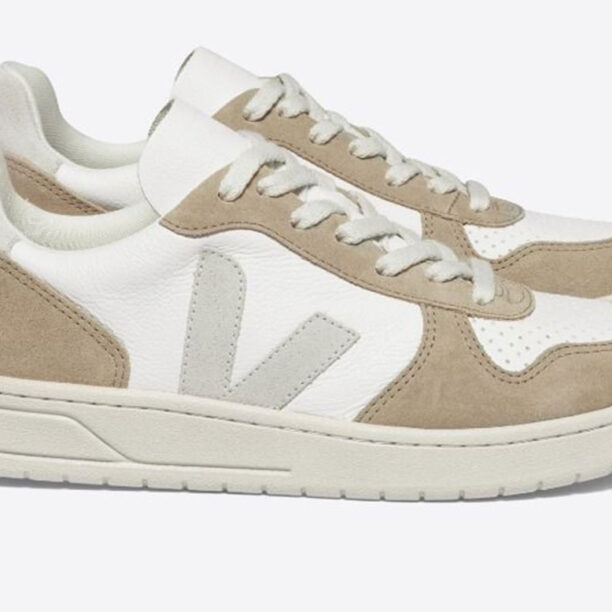 Cumpăra Veja V-10 CHROMEFREE LEATHER WHITE NATURAL SAHARA