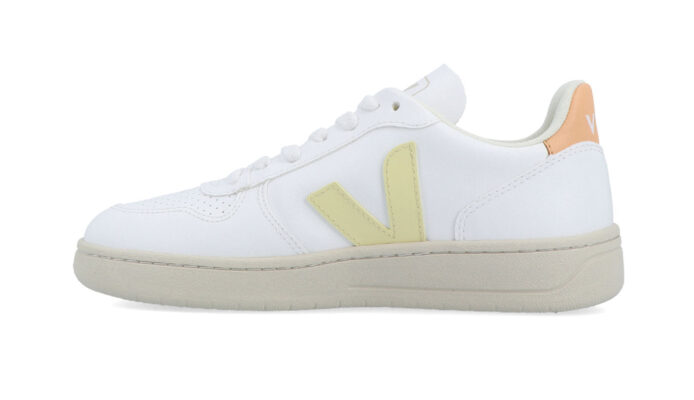 Veja V-10 CWL WHITE SUN PEACH Women preţ