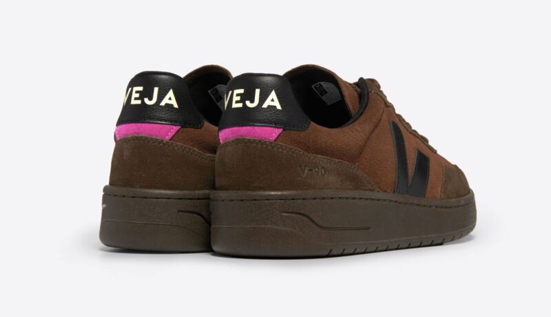 Cumpăra Veja V-90 Suede Walnut Black