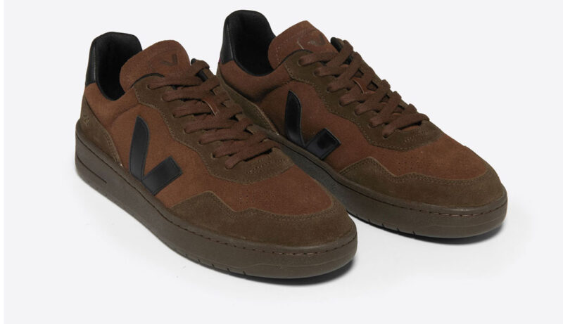 Preţ Veja V-90 Suede Walnut Black