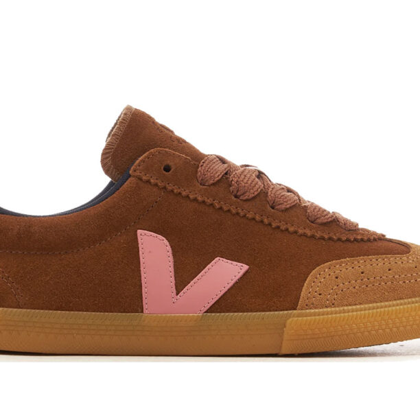 Veja Volley Leather X Make My Lemonade Cognac Mary