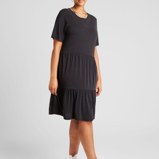 Vero Moda Curve Rochie 'VMFilli Calia'  negru