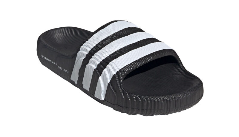 Cumpăra adidas Adilette 22