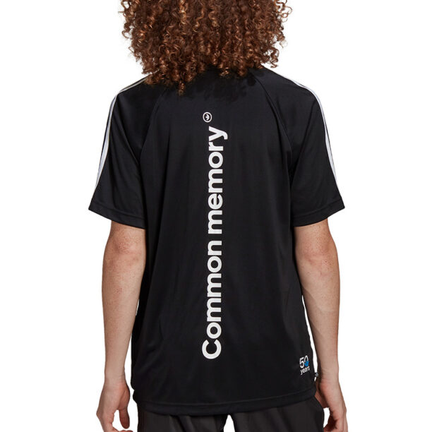 Cumpăra adidas Graphics Common Memory Tee