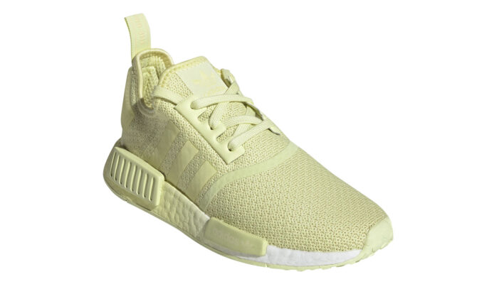 Cumpăra adidas NMD_R1