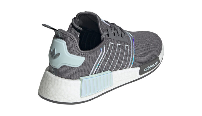 Preţ adidas NMD_R1