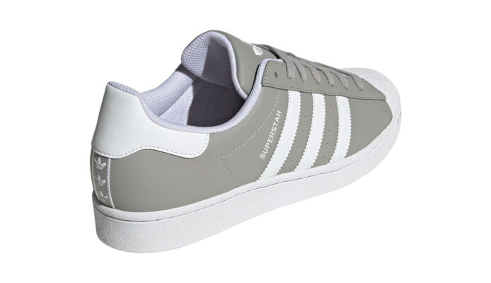 Preţ adidas Superstar