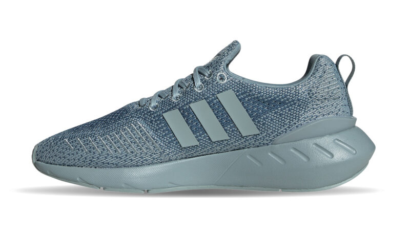 adidas Swift Run 22 preţ