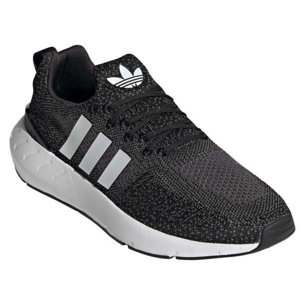 Cumpăra adidas Swift Run 22