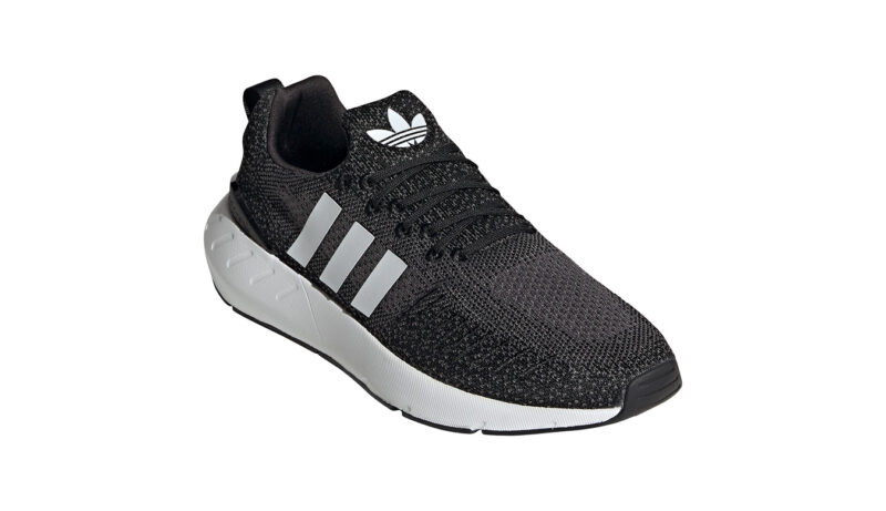 Cumpăra adidas Swift Run 22