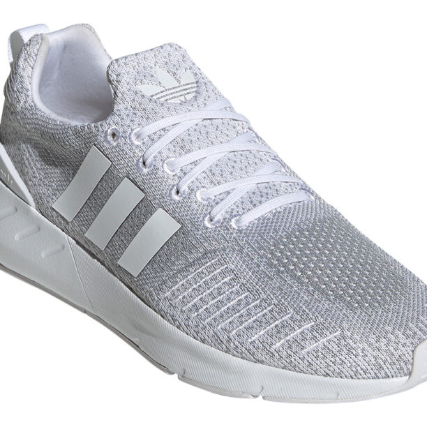 Cumpăra adidas Swift Run 22