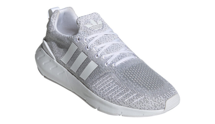 Cumpăra adidas Swift Run 22