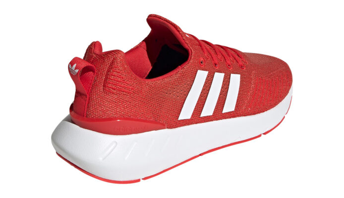 Preţ adidas Swift Run 22