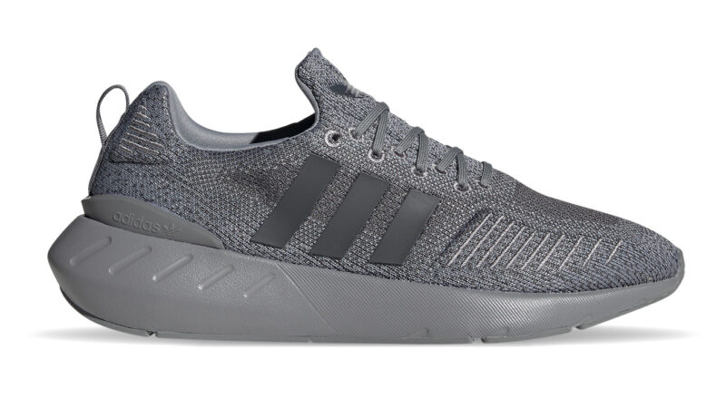 adidas Switf Run 22