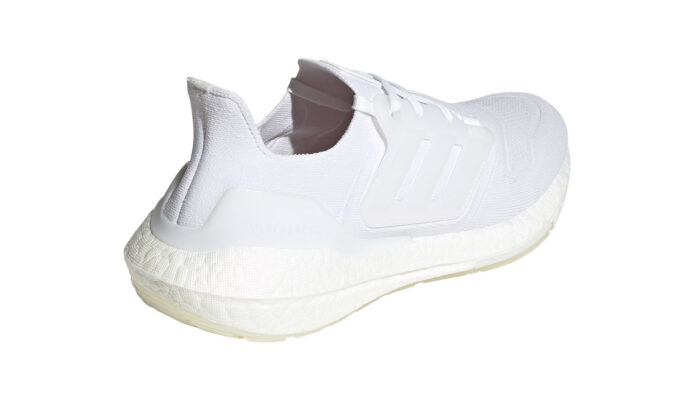 Preţ adidas Ultraboost 22