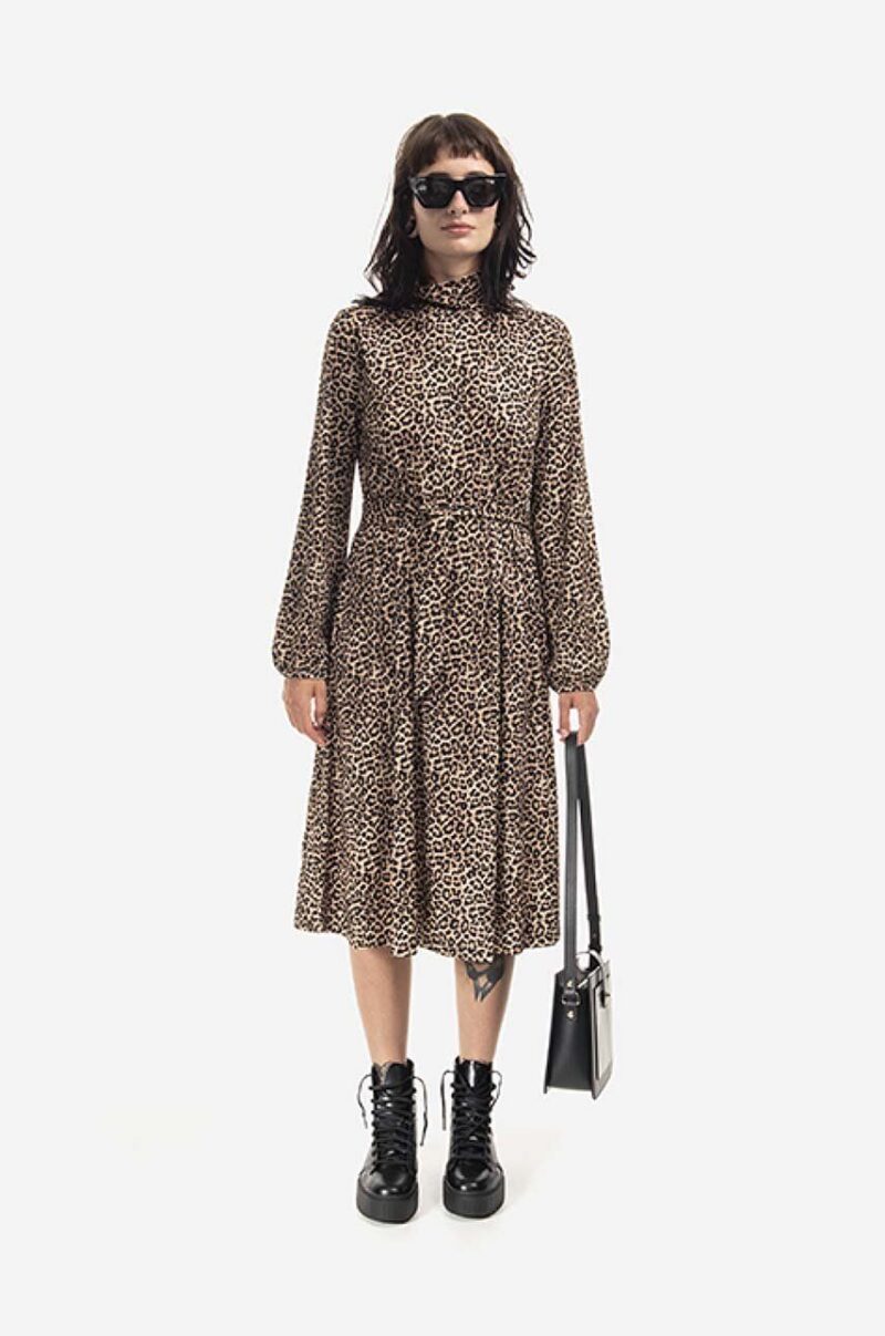 A.P.C. rochie culoarea maro