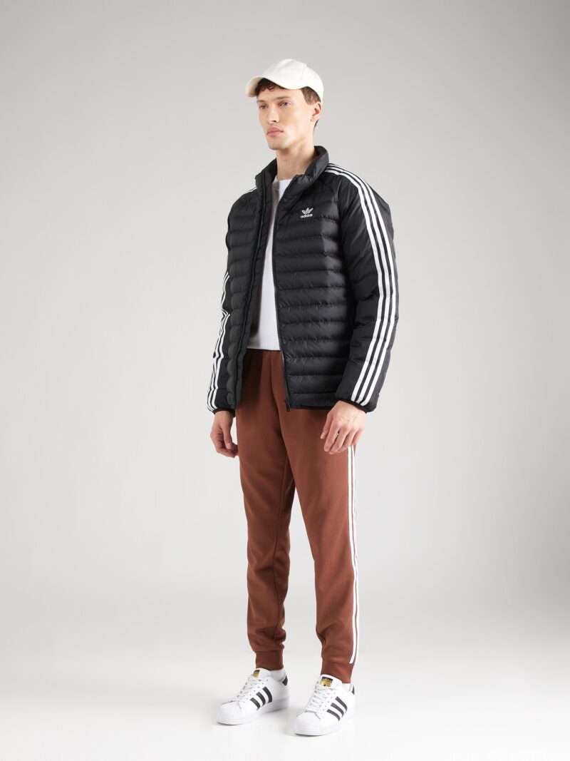 Cumpăra ADIDAS ORIGINALS Geacă de iarnă 'COLL'  negru / alb