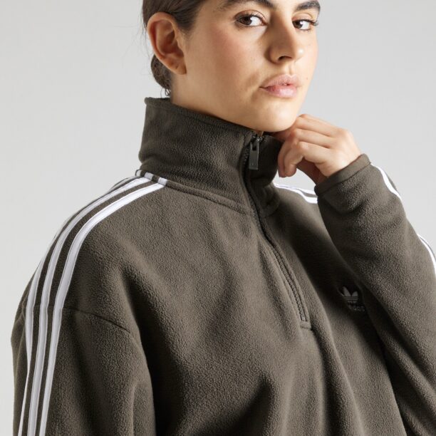 Preţ ADIDAS ORIGINALS Jachetă  fleece  oliv / alb