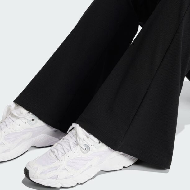 ADIDAS ORIGINALS Leggings 'Essentials'  negru / alb preţ