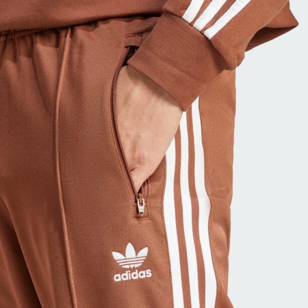 Cumpăra ADIDAS ORIGINALS Pantaloni 'Adicolor Classics Beckenbauer'  maro coniac / alb