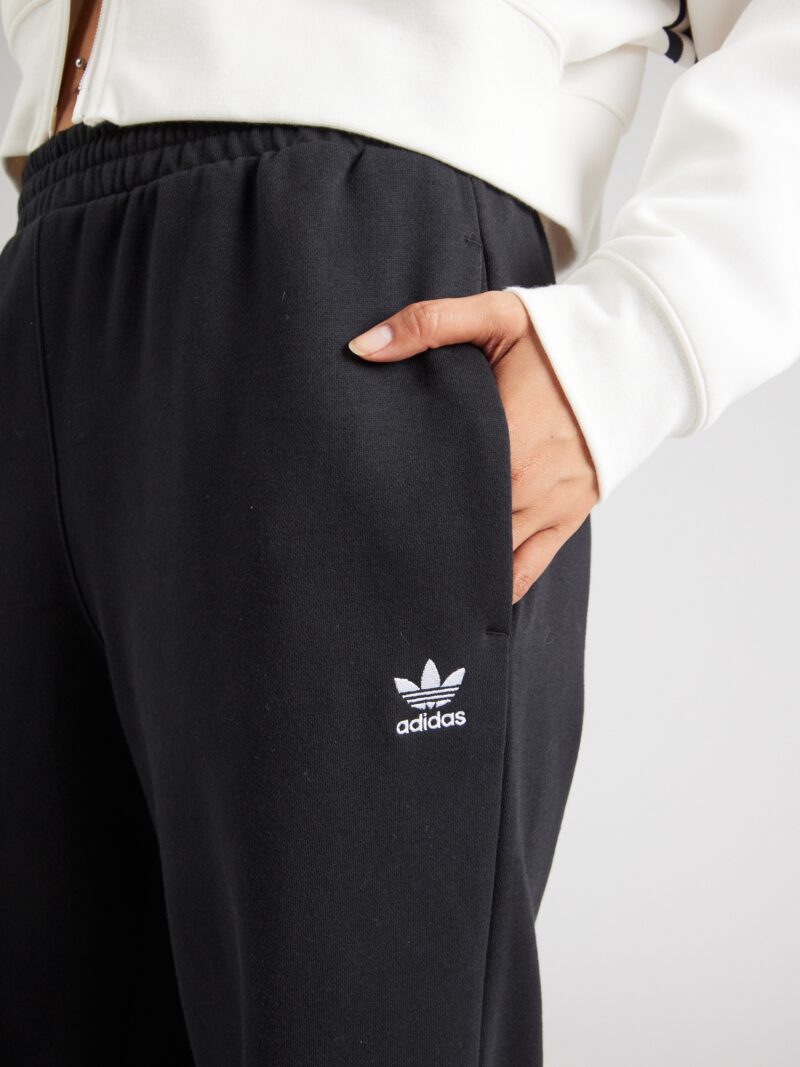 Preţ ADIDAS ORIGINALS Pantaloni 'Ess'  negru