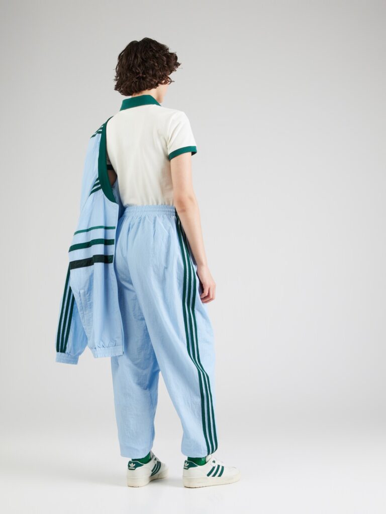 ADIDAS ORIGINALS Pantaloni  albastru deschis / verde închis / alb murdar preţ