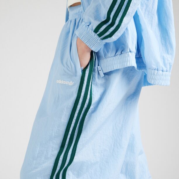 Preţ ADIDAS ORIGINALS Pantaloni  albastru deschis / verde închis / alb murdar