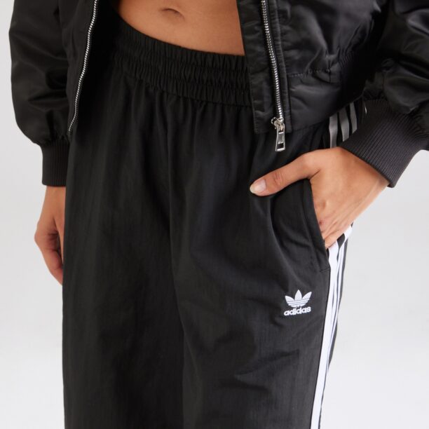 Preţ ADIDAS ORIGINALS Pantaloni  negru / alb