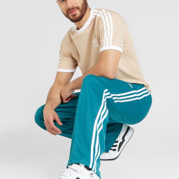 ADIDAS ORIGINALS Pantaloni  verde petrol / alb preţ