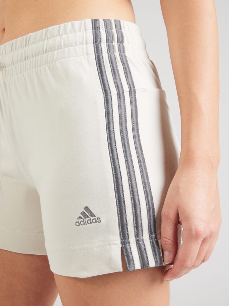 Preţ ADIDAS SPORTSWEAR Pantaloni sport 'Essentials'  bej / ciocolatiu