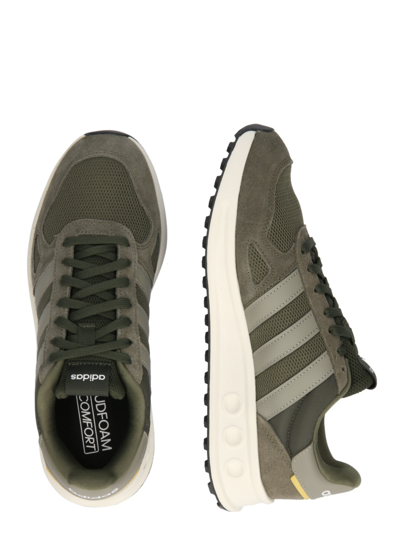 ADIDAS SPORTSWEAR Sneaker low 'RUN 84'  oliv / verde pastel