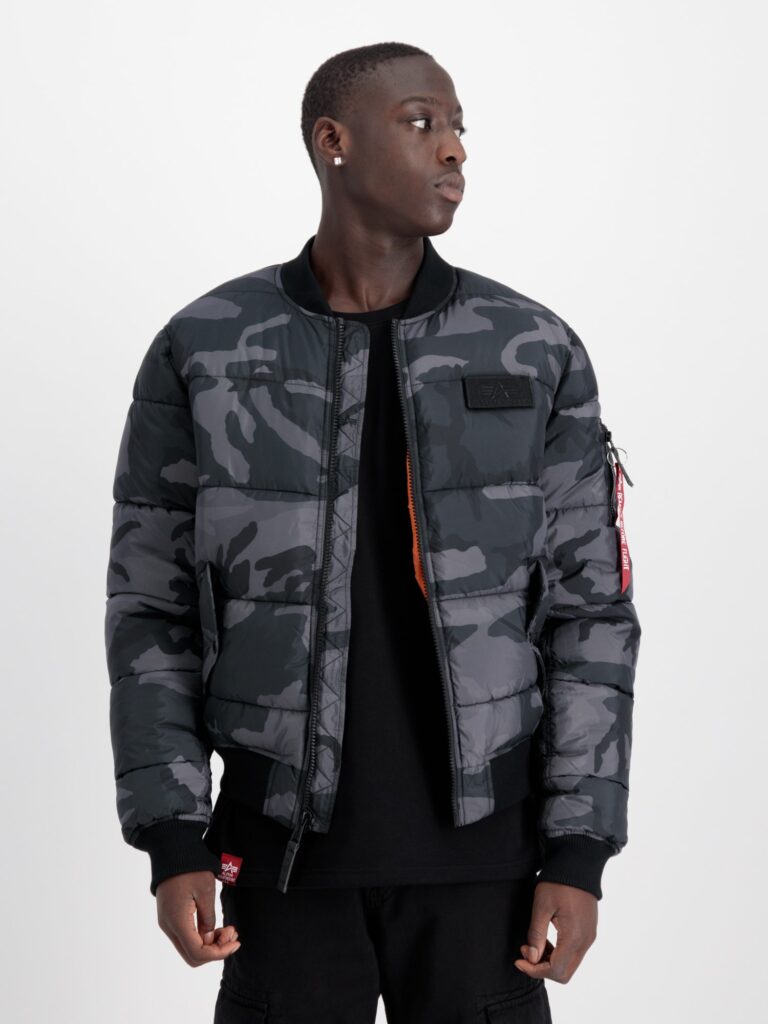 ALPHA INDUSTRIES Geacă de primăvară-toamnă 'Camo'  gri / roșu / negru preţ