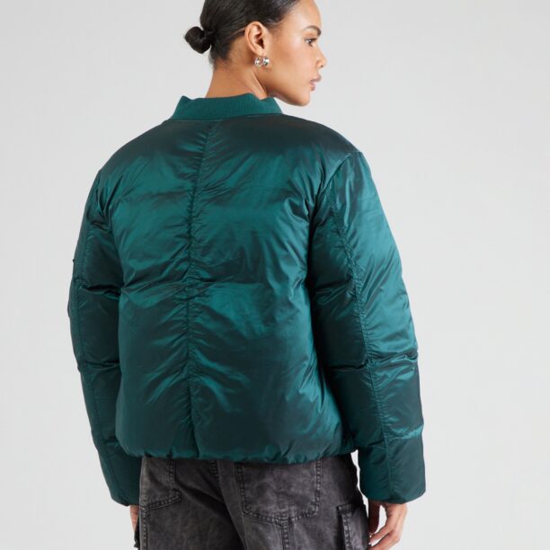 ALPHA INDUSTRIES Geacă de primăvară-toamnă 'MA-1'  verde smarald preţ