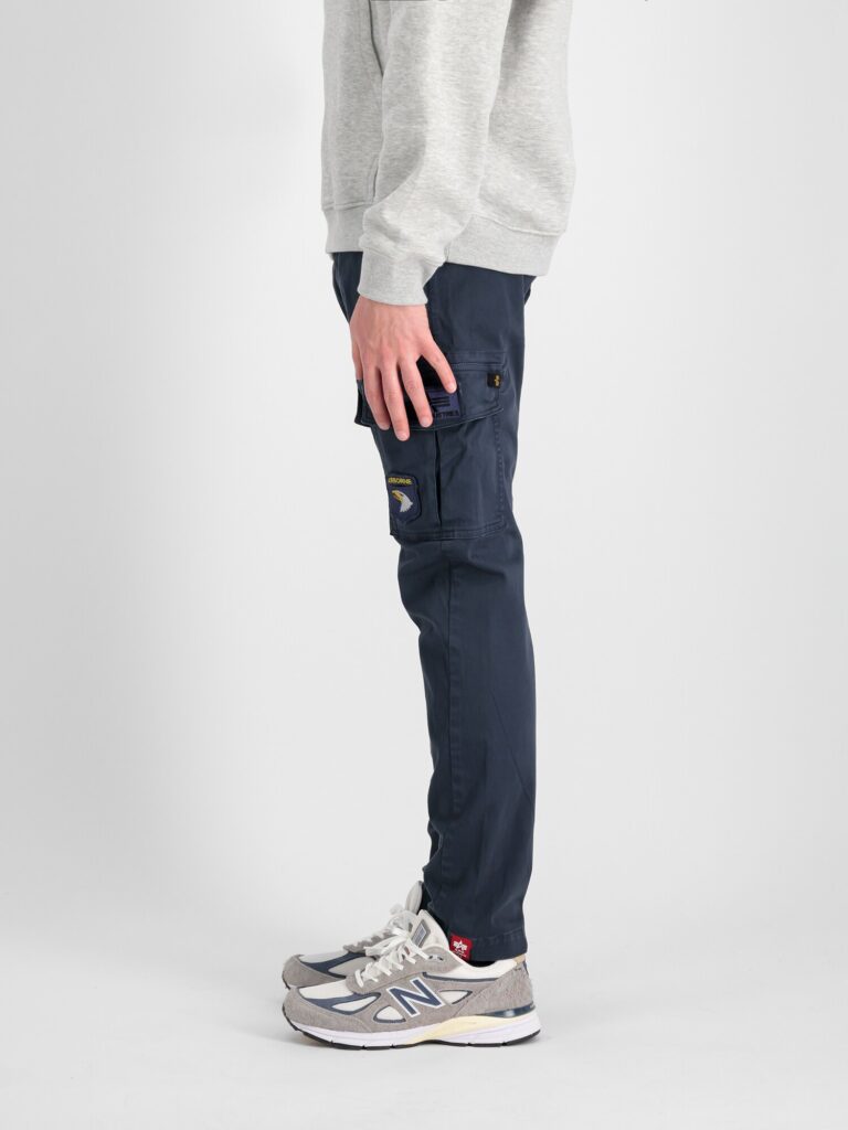 Cumpăra ALPHA INDUSTRIES Pantaloni cu buzunare  bleumarin / albastru închis / galben