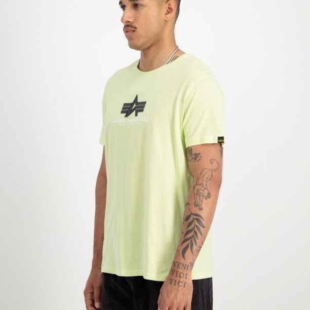 Preţ ALPHA INDUSTRIES Tricou  verde limetă / negru