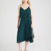 APART Rochie de cocktail  verde