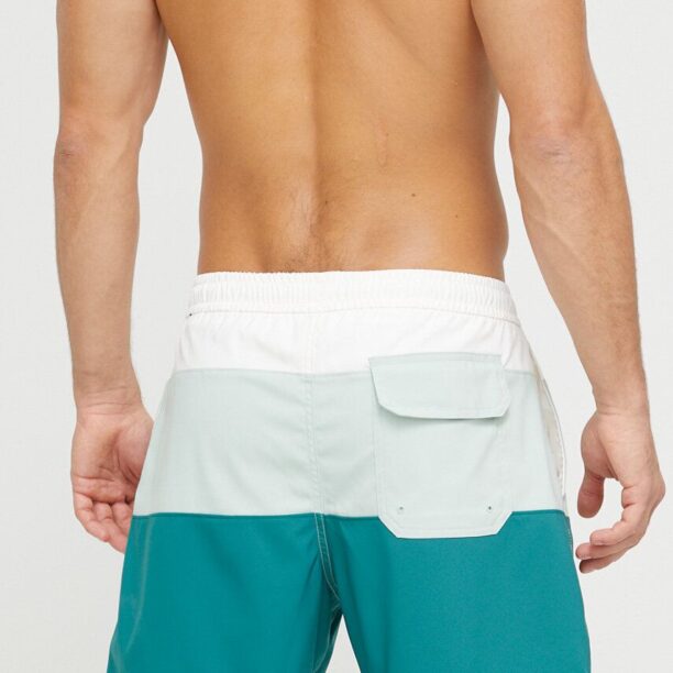 Abercrombie & Fitch pantaloni scurti de baie culoarea verde preţ