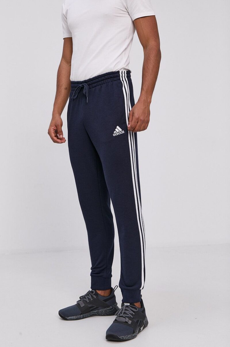 Adidas Pantaloni GK8888 bărbați