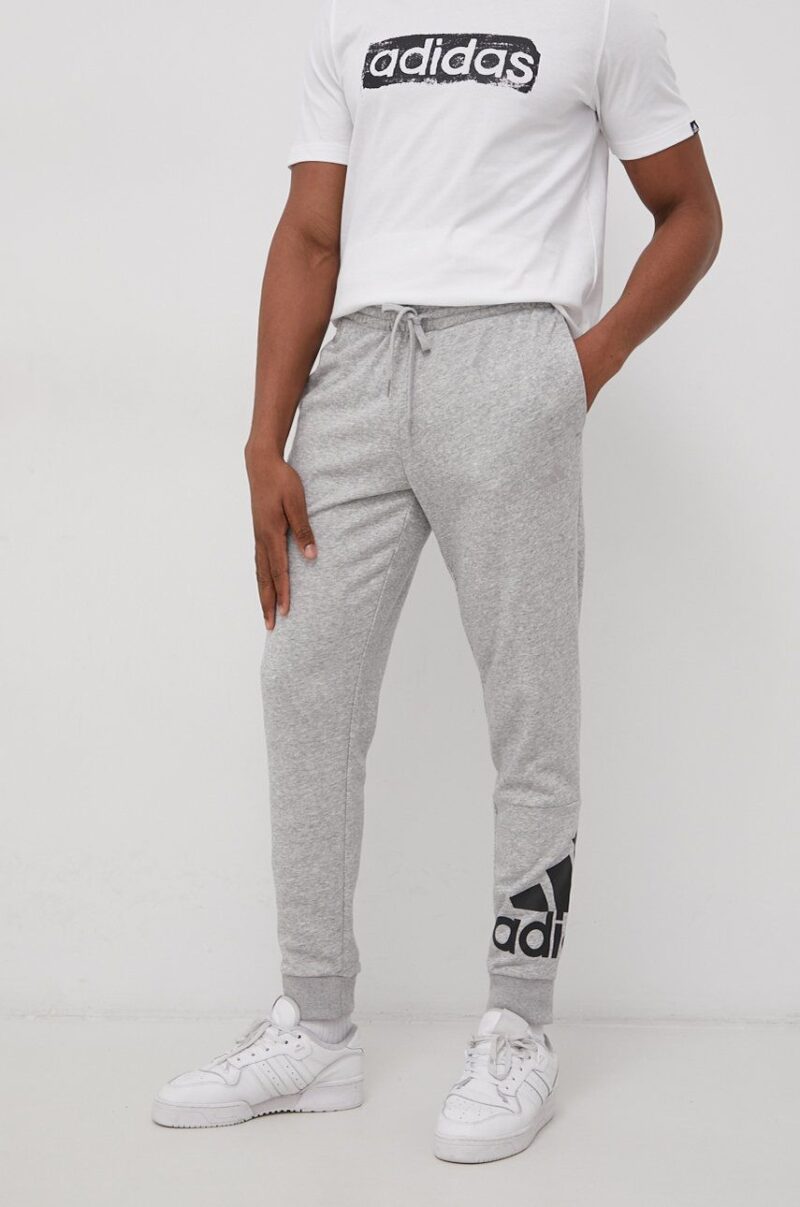 Adidas Pantaloni GK8978 bărbați